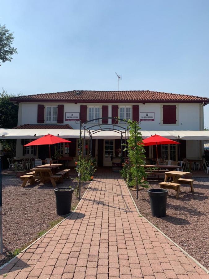 Maison De Mezos Exterior photo