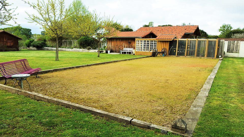 Maison De Mezos Exterior photo
